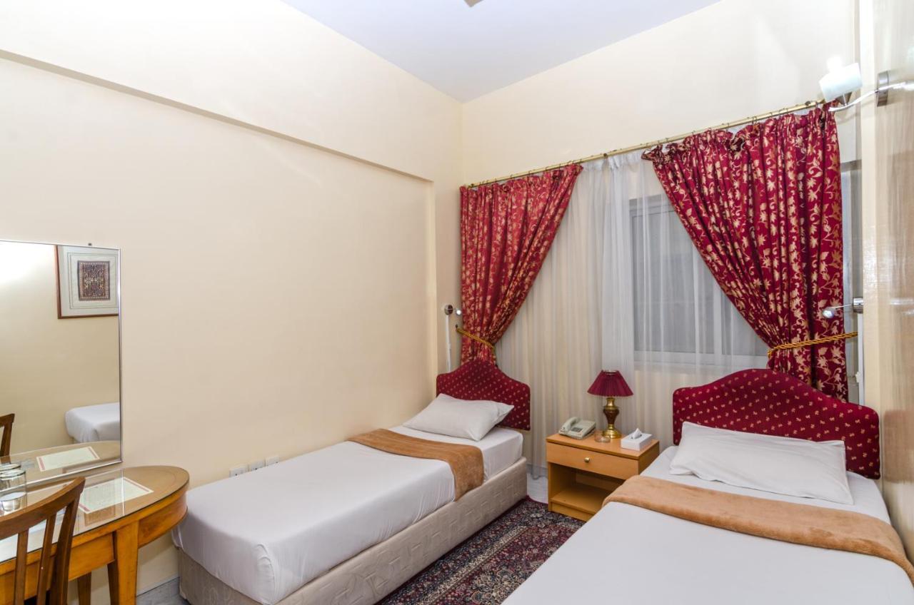 Royalton Hotel Dubaj Zewnętrze zdjęcie