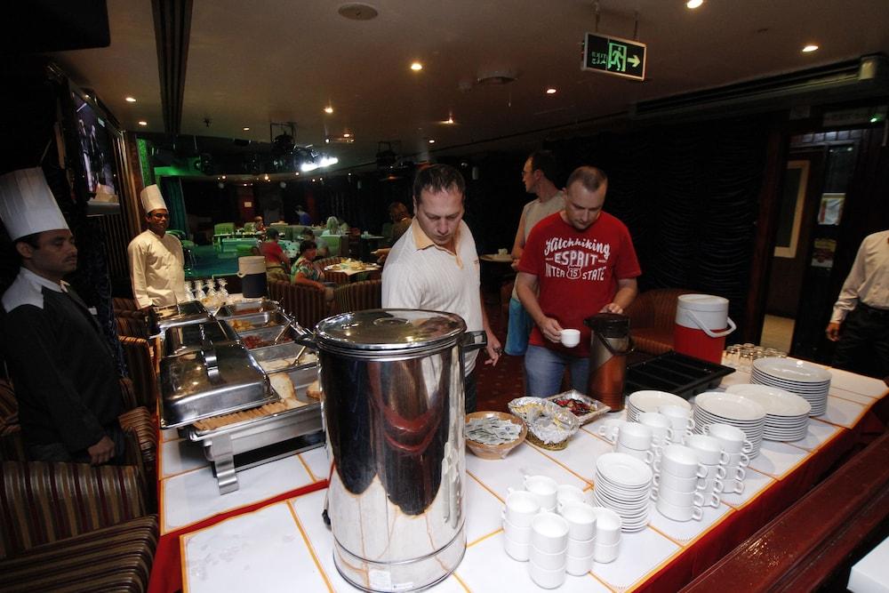 Royalton Hotel Dubaj Zewnętrze zdjęcie